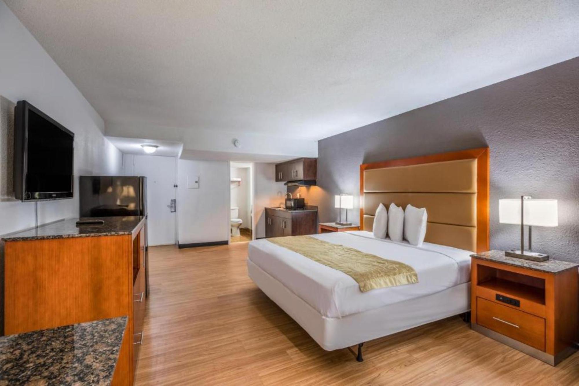 Oyo Hotel Orlando Airport מראה חיצוני תמונה