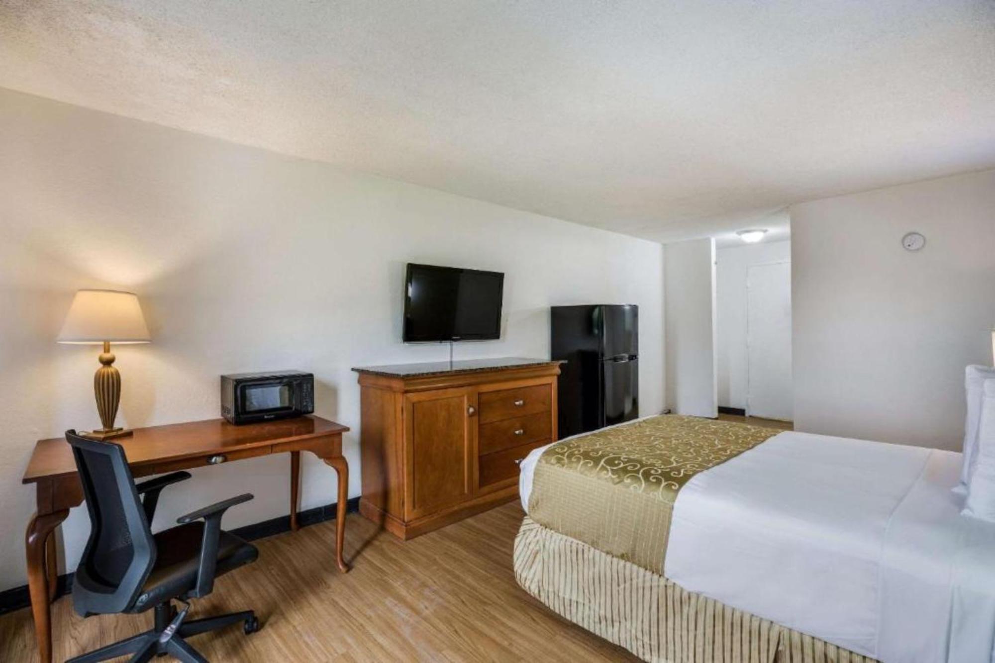 Oyo Hotel Orlando Airport מראה חיצוני תמונה